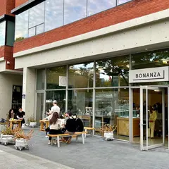 Bonanza Coffee Gunja