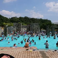 山城総合運動公園太陽が丘ファミリープール