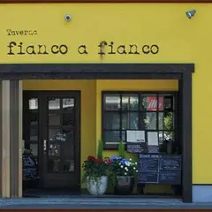 fianco a fianco