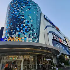ロビンソン百貨店シラチャ