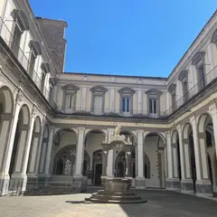 サン・ロレンツォ・マッジョーレ聖堂