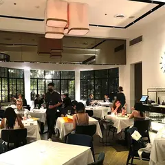 Blackbird Makati