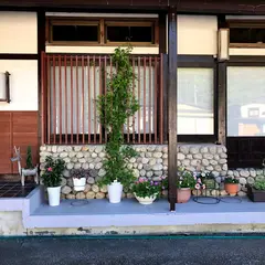 荘水館