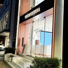 Dear Dahlia Flagship Store