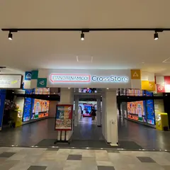 バンダイナムコ Cross Store 東京