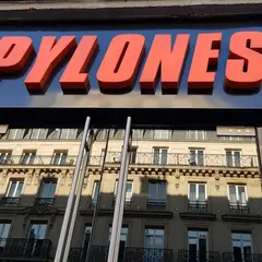 PYLONES - PONT NEUF