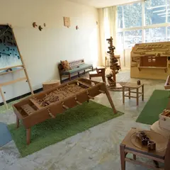 monoile Wood Toy Museum