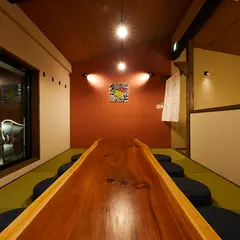 鉄板ぢどり焼TARO大阪福島本店