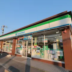ファミリーマート 東浦緒川植山店