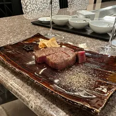 於茂登
