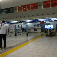 ANAチェックインカウンター