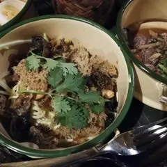 Chef Chom's