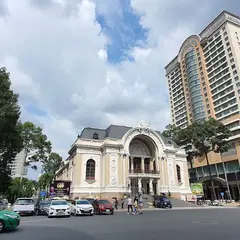 雑貨ストリート（ドンコイ通り周辺）