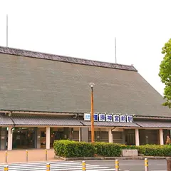 近鉄南大阪線 橿原神宮前駅