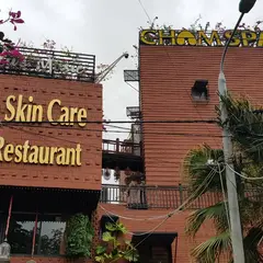 Cham Spa & Massage