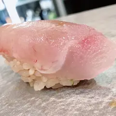 立喰い寿司あきら 札幌店