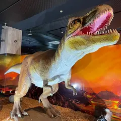 ダイナソーアドベンチャーツアー アドリーくんの恐竜大冒険