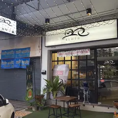 Sloth Hostel DonMueang Airport