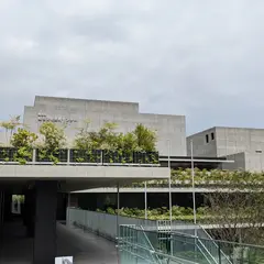 枚方市総合文化芸術センター本館