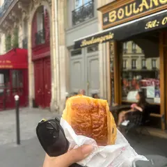 Emily in Paris Restaurant (Netflix)