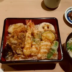 萬