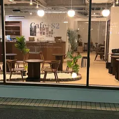 Cafe+82大阪店