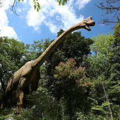 恐竜が棲む森