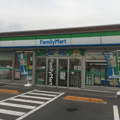 ファミリーマート 三野町大見店