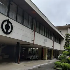 上野村役場