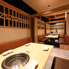 個室焼肉鉢屋 三好(みよし)店