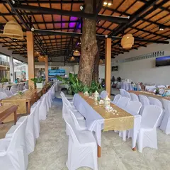 Sea Almond Chilled Restaurant & Cafe