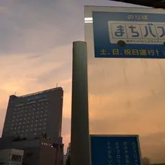 金沢駅兼六園口(東口)・金沢フォーラス
