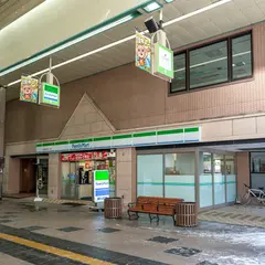 ファミリーマート 札幌狸小路６丁目店