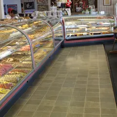 Olsen's Danish Village Bakery