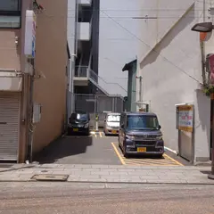 TOP24パーキング 銅座町