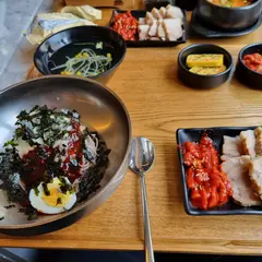 원할머니보쌈족발서울시청점