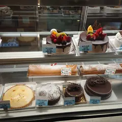 プティ・フール石川店