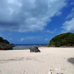 シニキニャ浜