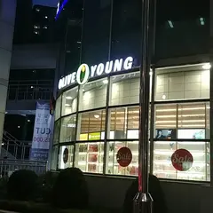 オリーブヤング 孔徳パークパレス店