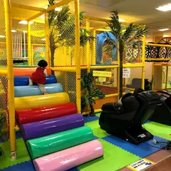 Kid's US.LAND 旭サンモール店