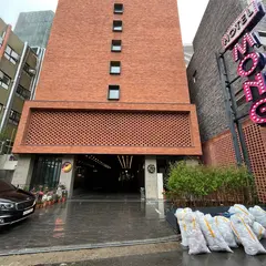 Monghotel