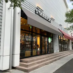 スターバックスコーヒー三井アウトレットパーク 横浜ベイサイド店