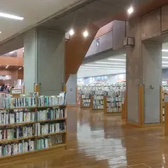 富士宮市立中央図書館