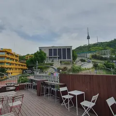 카페 구할구 남산점