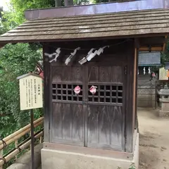 三峯神社