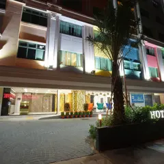 five/6 Hotel Splendour