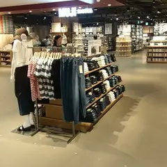 MUJI