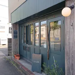 カフェ アターブル café àtable