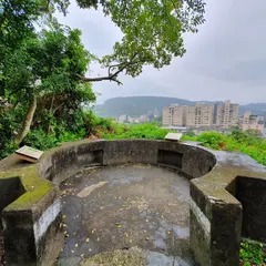 芝山岩東砲台