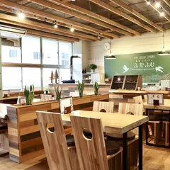 廃校レストラン「ふむふむ」